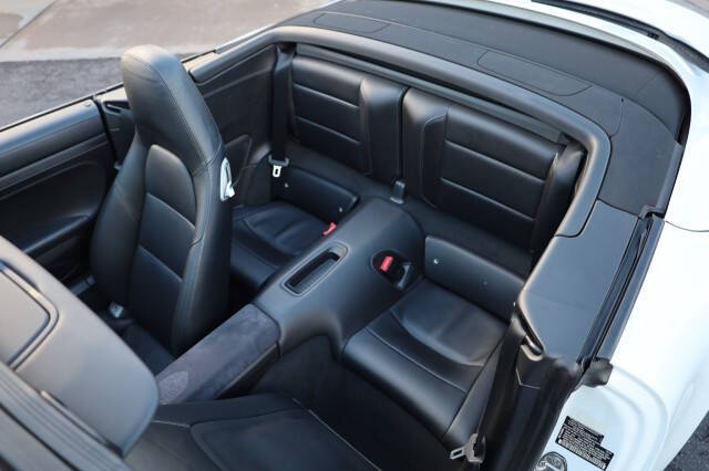 2015 Porsche 911 Carrera GTS