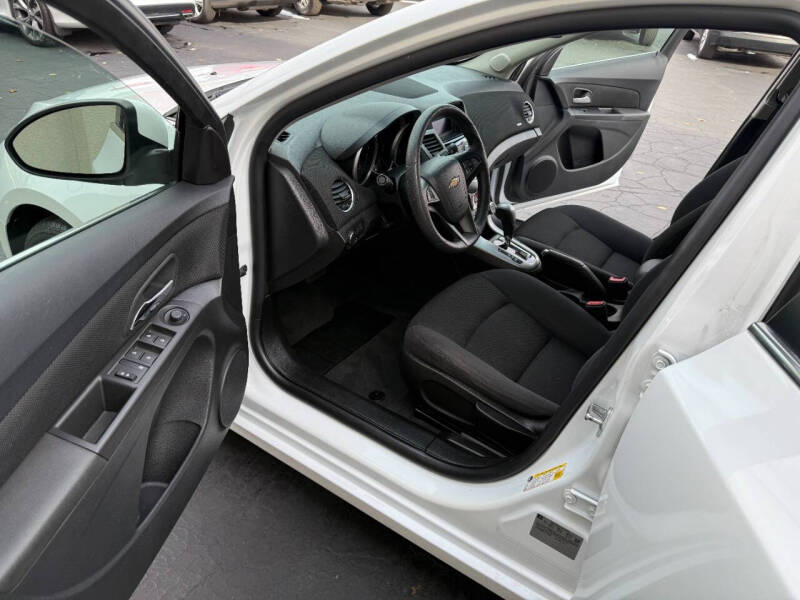 2016 Chevrolet Cruze Limited 1LT Auto