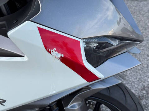 2022 Kawasaki Ninja ZX-6R KRT Edition