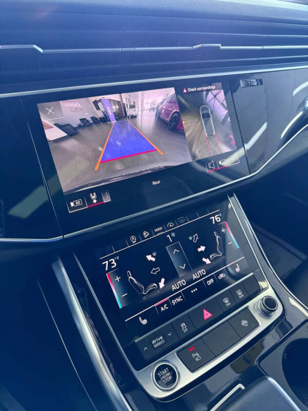 2022 Audi Q7 quattro Premium Plus 55 TFSI