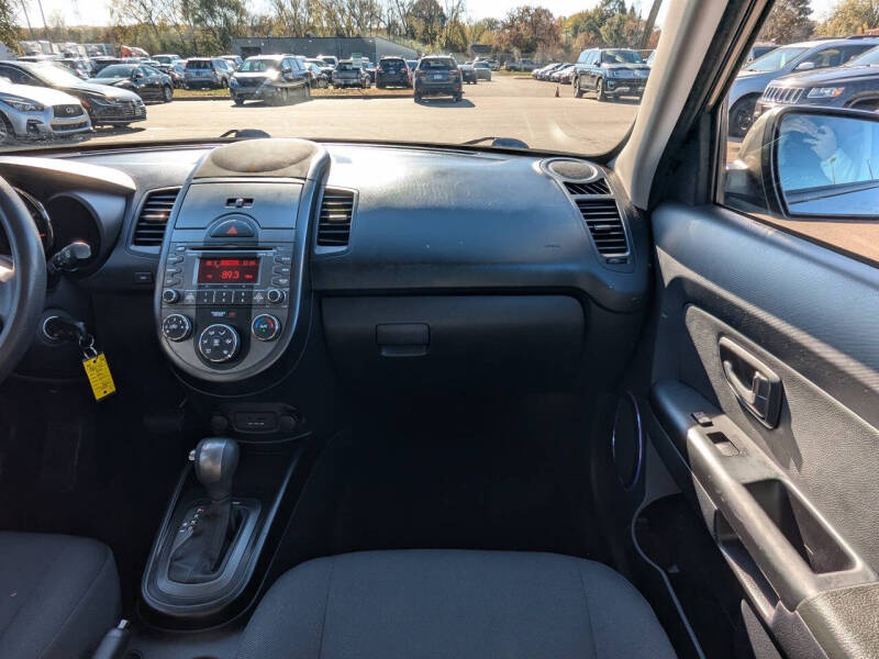2011 Kia Soul +