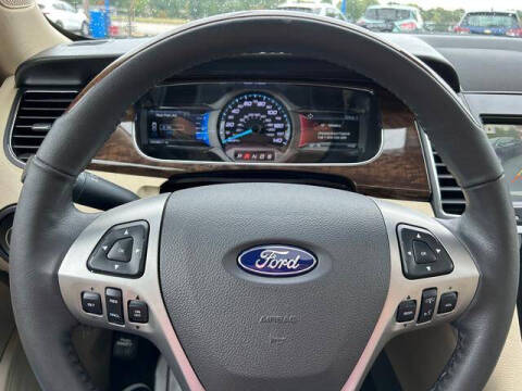 2018 Ford Taurus Limited