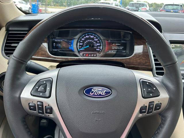 2018 Ford Taurus Limited