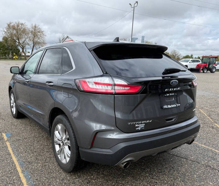 2023 Ford Edge Titanium