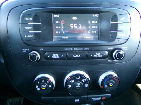 2016 Kia Soul +
