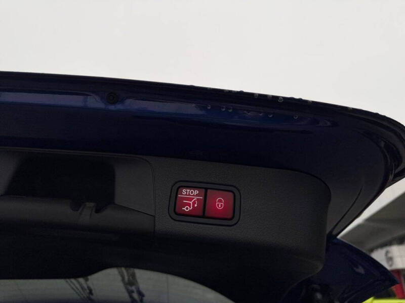 2023 Mercedes-Benz GLB GLB 250 4MATIC