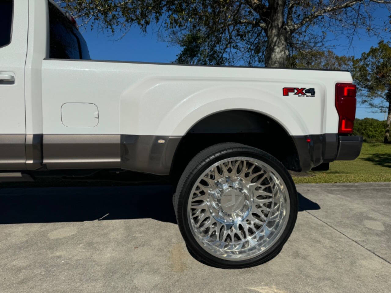 2022 Ford F-350 Super Duty for sale at DIESEL TRUCK SOURCE in Sebastian, FL