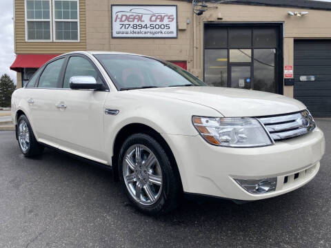 2009 Ford Taurus for sale at I-Deal Cars LLC in York PA