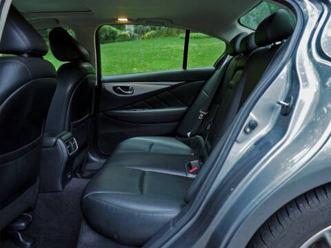 2021 Infiniti Q50 Luxe