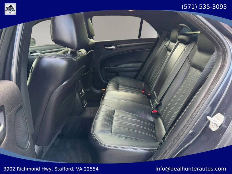 2016 Chrysler 300