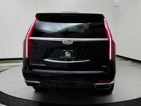 2022 Cadillac Escalade ESV Luxury