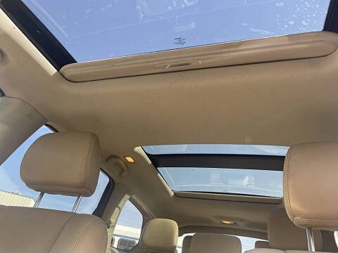 2017 Nissan Pathfinder Platinum