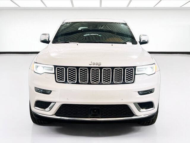 2020 Jeep Grand Cherokee Summit