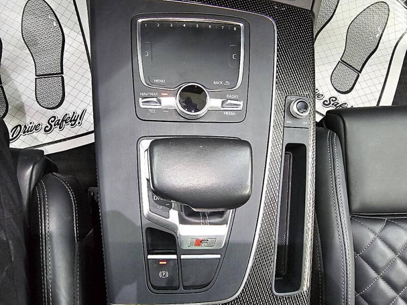 2018 Audi SQ5 3.0T quattro Prestige