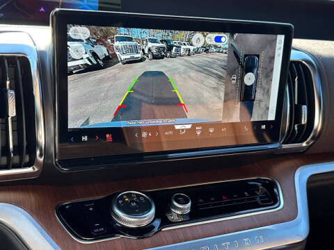 2025 Ford Expedition MAX King Ranch