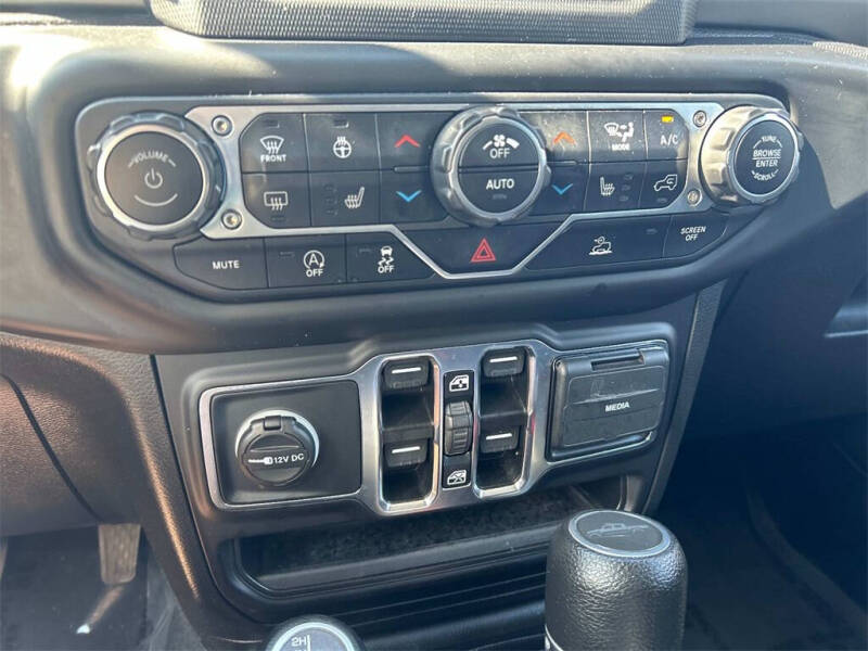 2021 Jeep Gladiator Willys