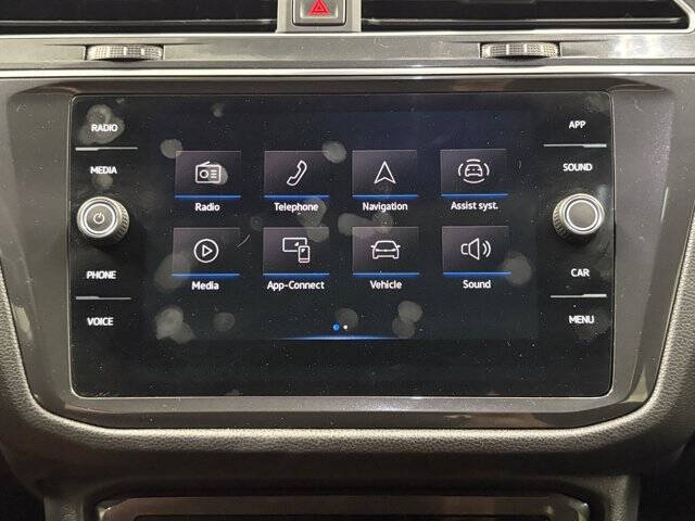 2023 Volkswagen Tiguan SE R-Line Black