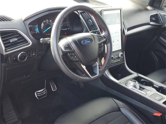 2024 Ford Edge ST-Line