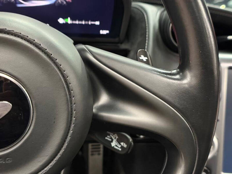 2019 McLaren 720S Performance