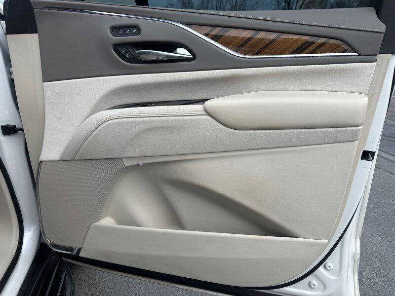 2021 Cadillac Escalade ESV Sport Platinum