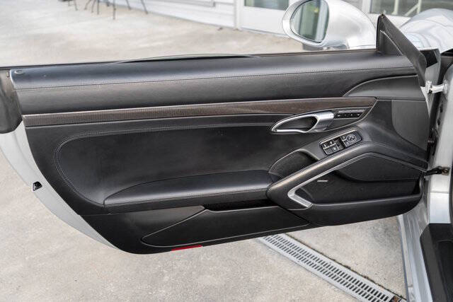 2014 Porsche 911 11