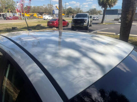 2016 Kia Rio 5-Door LX