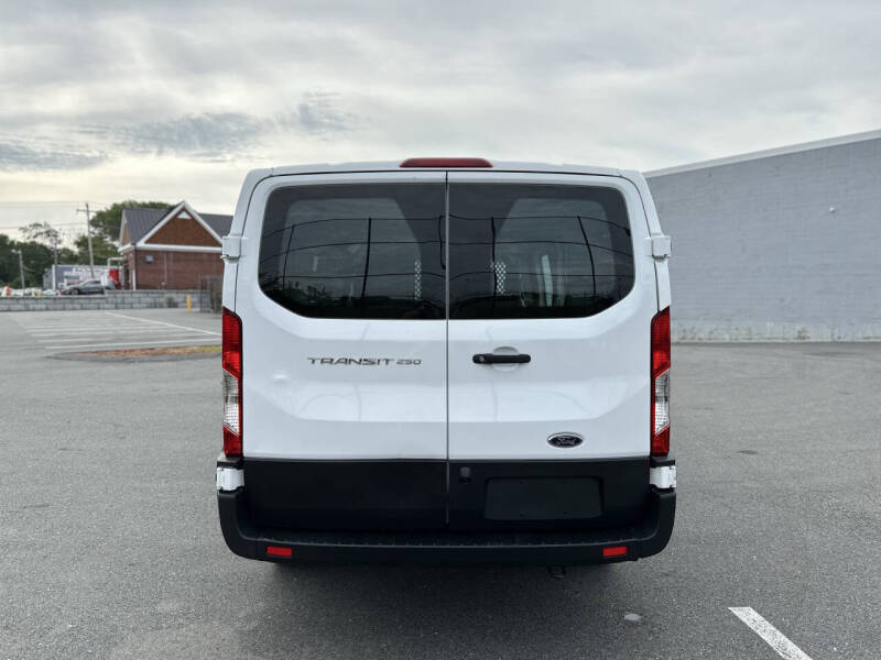 2023 Ford Transit 250