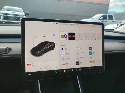 2019 Tesla Model 3 Performance