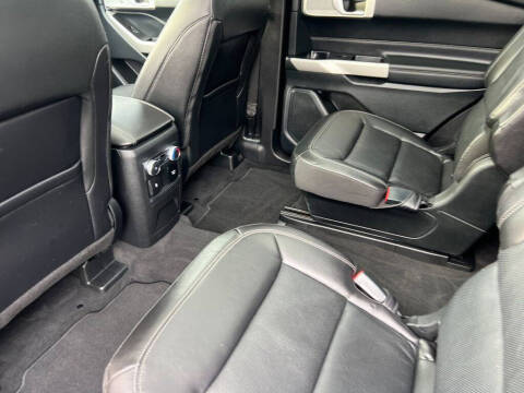 2022 Ford Explorer Hybrid Limited