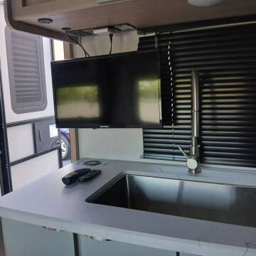 2024 Winnebago Micro  Minnie