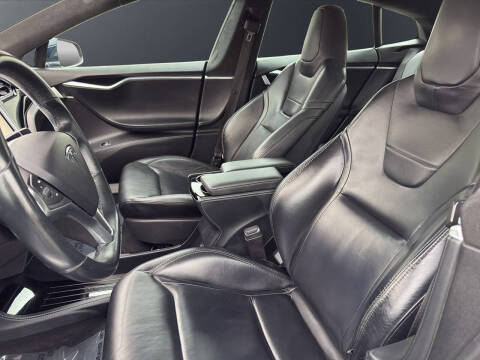 2015 Tesla Model S 85D