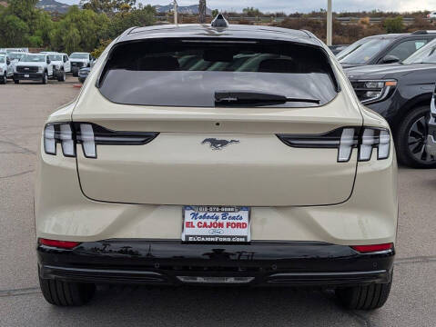 2025 Ford Mustang Mach-E Premium