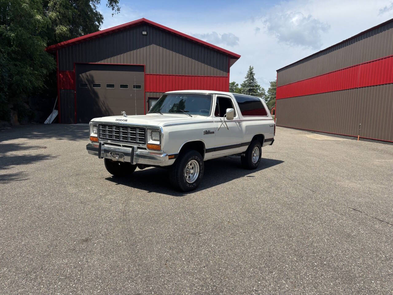 1985 Dodge Ramcharger 16