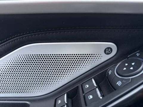 2022 Ford Explorer Hybrid Platinum