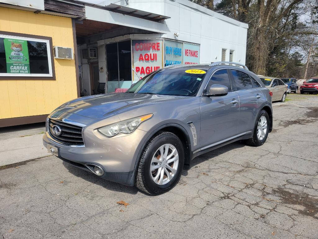 2013 INFINITI FX37 for sale at DAGO'S AUTO SALES LLC in Dalton, GA