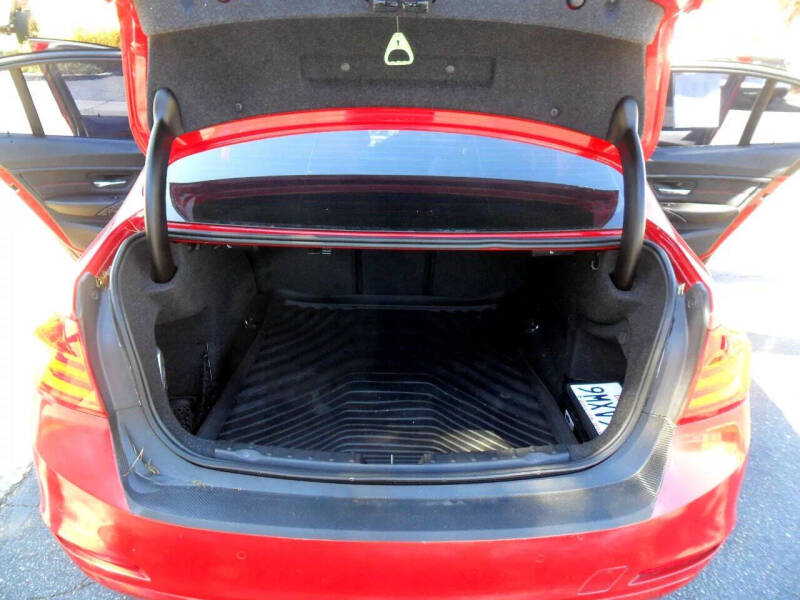 2015 BMW 3 Series 328i