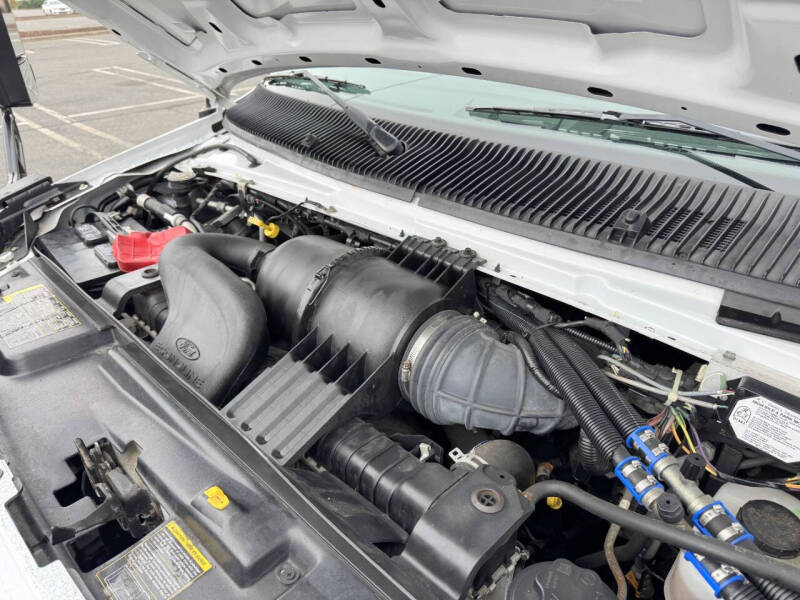 2016 Ford E-Series