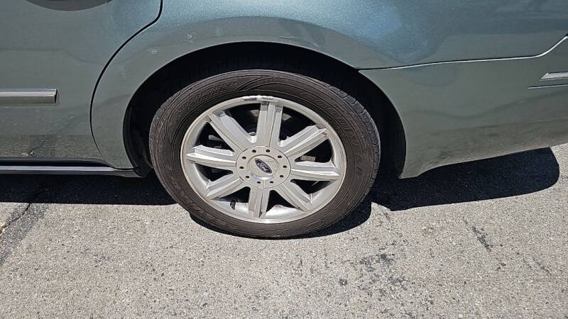 2005 Ford Five Hundred Limited