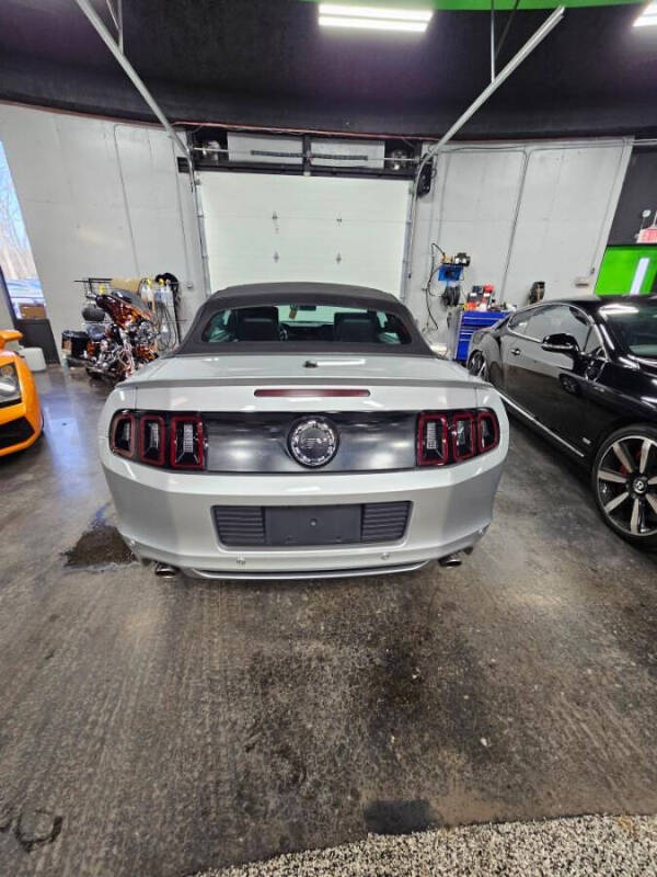 2013 Ford Mustang GT Premium