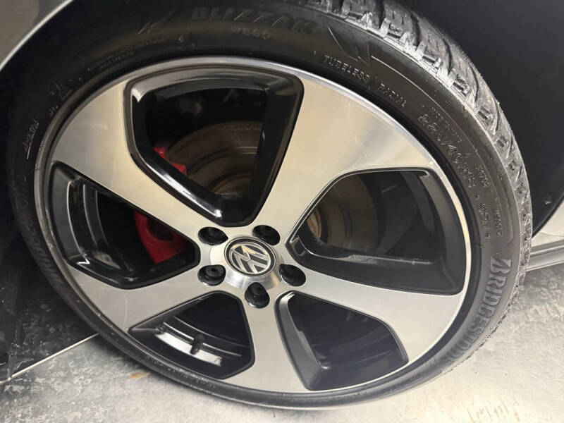 2015 Volkswagen Golf GTI SE