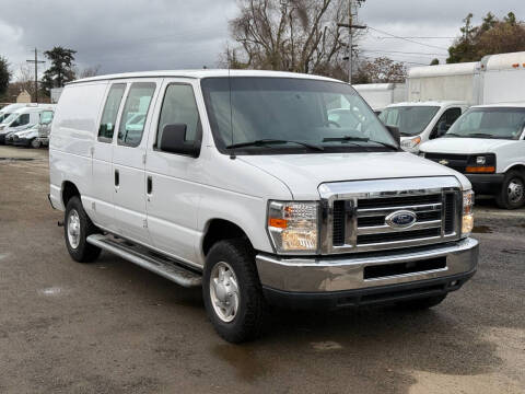 2014 Ford E-Series E-250