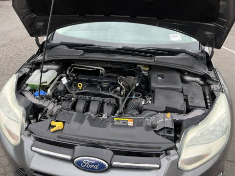 2012 Ford Focus SE