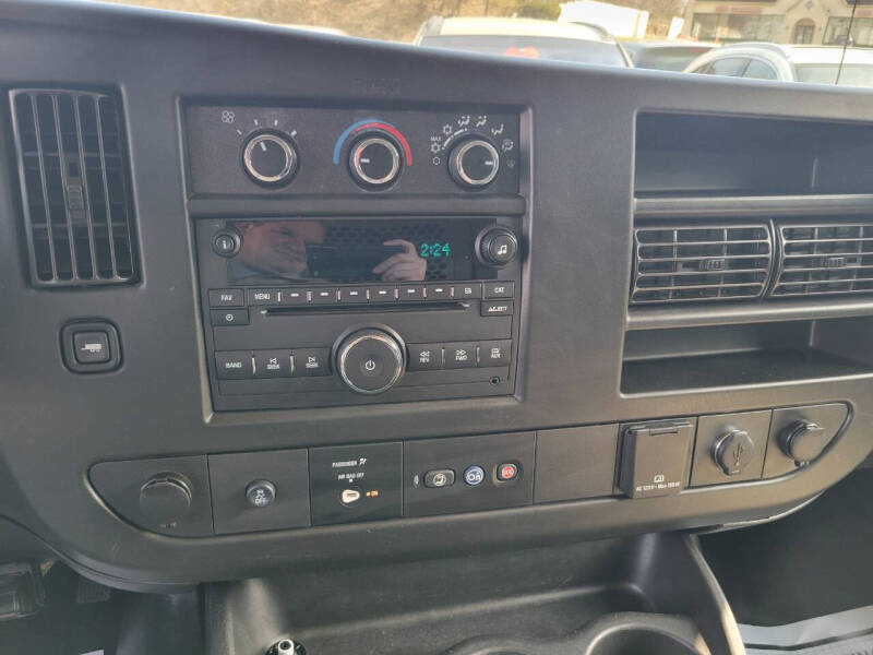 2019 Chevrolet Express 2500