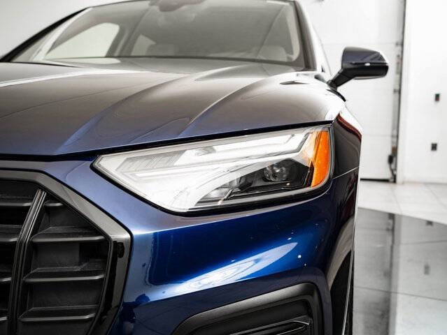 2025 Audi Q5 quattro Premium 40 TFSI