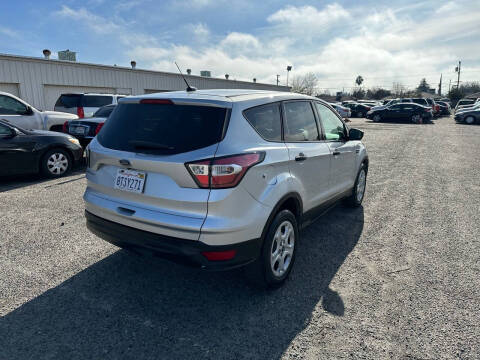 2017 Ford Escape S