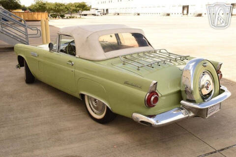 1956 Ford Thunderbird