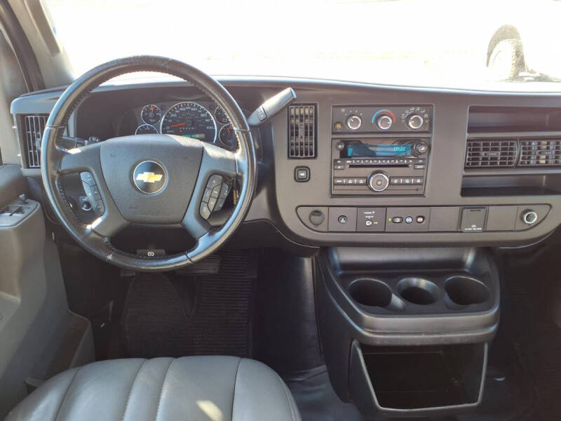 2021 Chevrolet Express 2500
