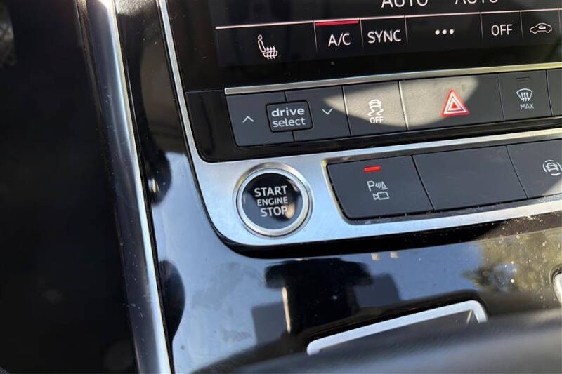 2024 Audi Q7 quattro Premium Plus 45 TFSI