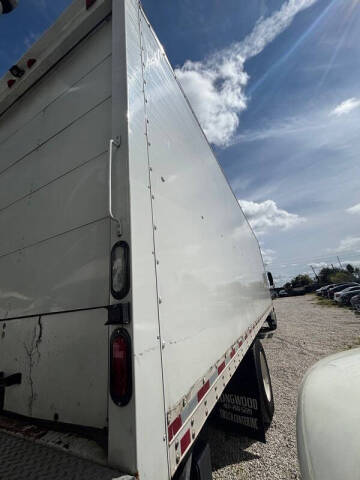 2017 International DuraStar 4300