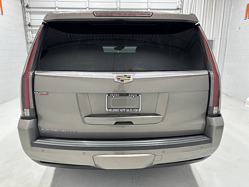 2017 Cadillac Escalade Premium Luxury